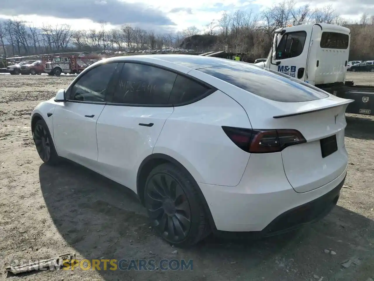 2 Photograph of a damaged car 7SAYGDEF7NF449061 TESLA MODEL Y 2022