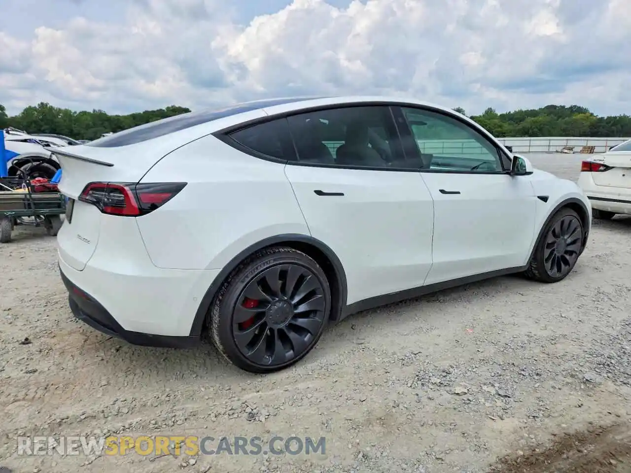 3 Photograph of a damaged car 7SAYGDEF7NF516404 TESLA MODEL Y 2022