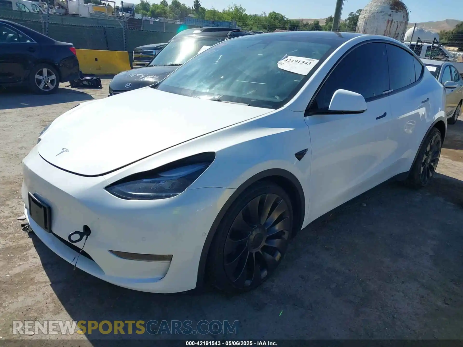 2 Photograph of a damaged car 7SAYGDEF8NF320293 TESLA MODEL Y 2022