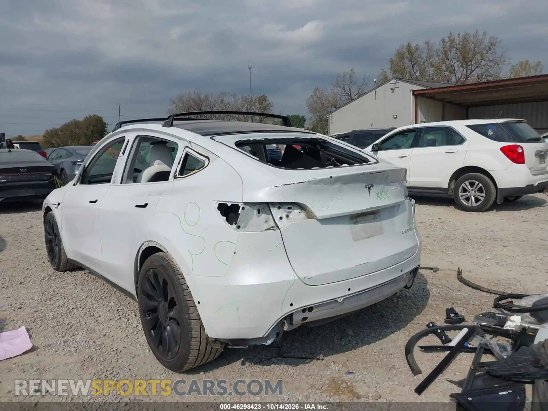 3 Фотография поврежденного автомобиля 7SAYGDEF8NF415646 TESLA MODEL Y 2022