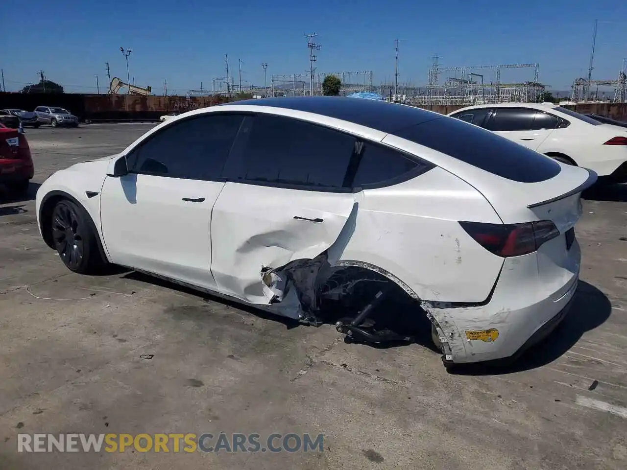 2 Photograph of a damaged car 7SAYGDEF8NF484580 TESLA MODEL Y 2022