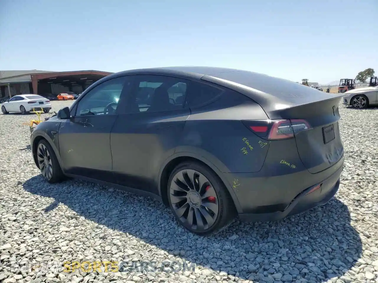 2 fotografías del automóvil dañado 7SAYGDEF8NF492954 TESLA MODEL Y 2022