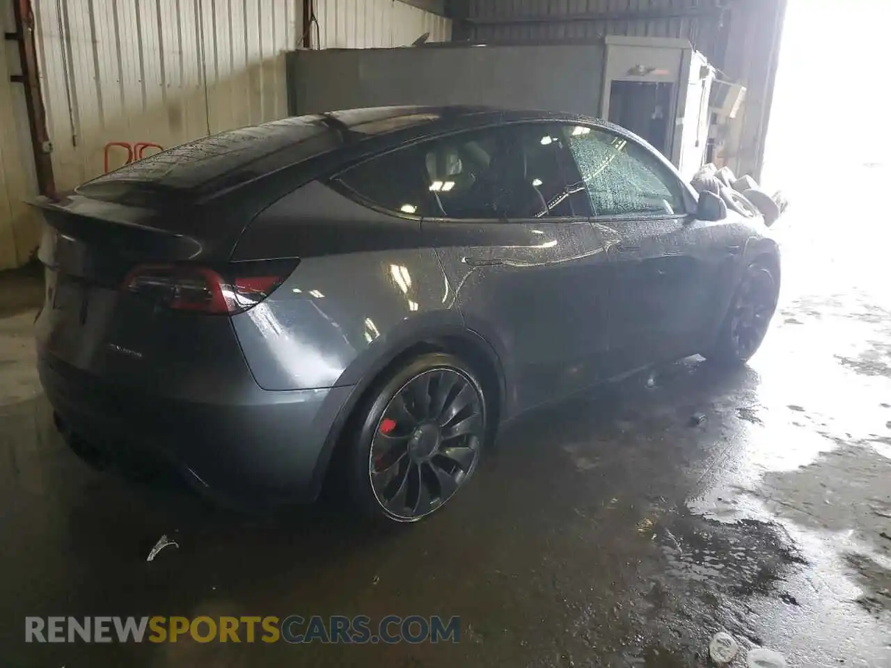 3 Photograph of a damaged car 7SAYGDEF8NF511955 TESLA MODEL Y 2022