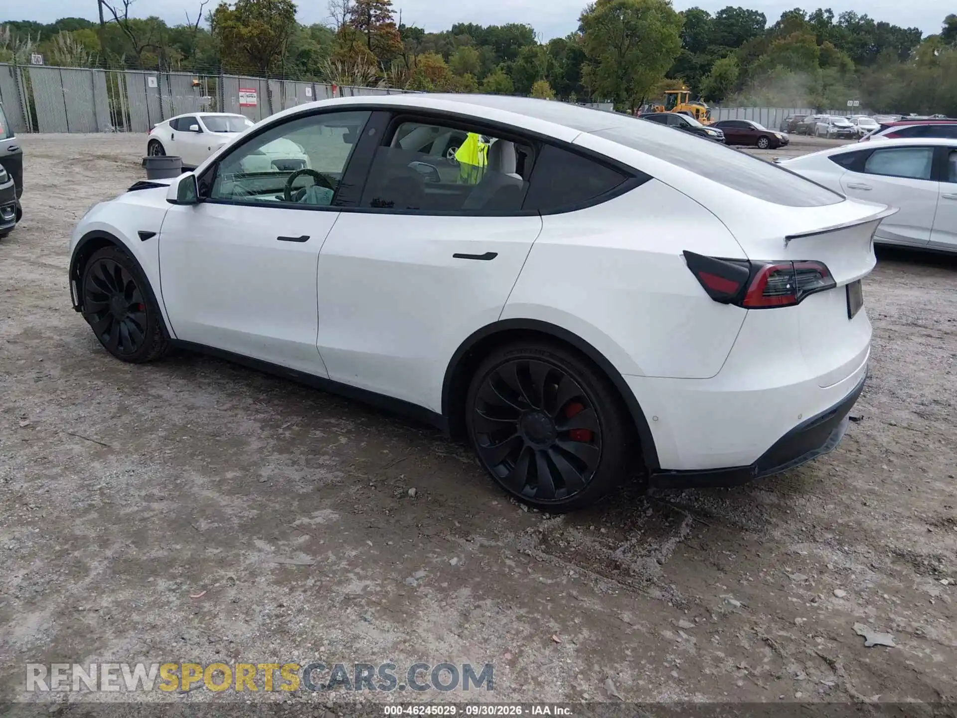 3 Photograph of a damaged car 7SAYGDEF8NF548472 TESLA MODEL Y 2022