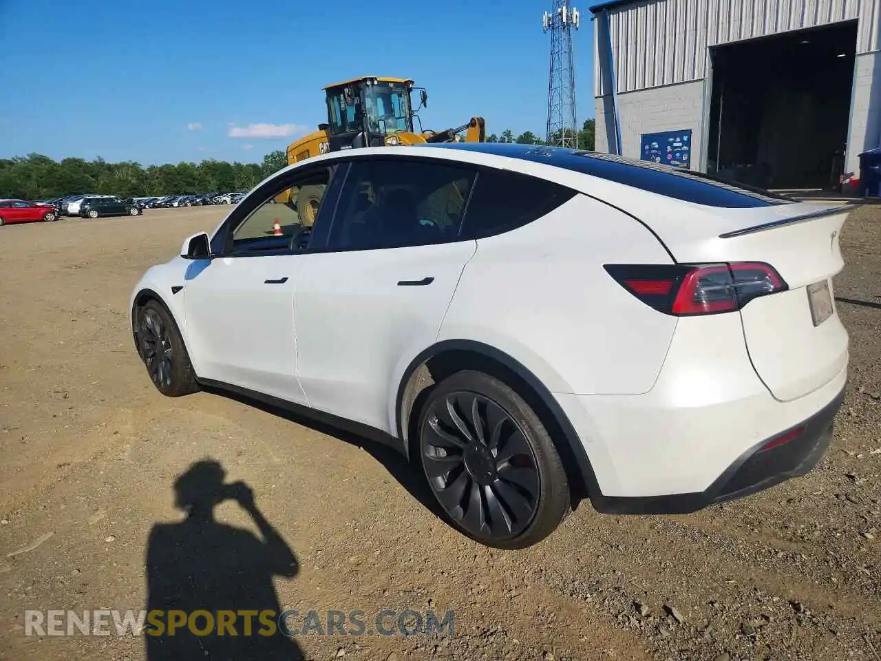 2 Photograph of a damaged car 7SAYGDEF9NF377716 TESLA MODEL Y 2022