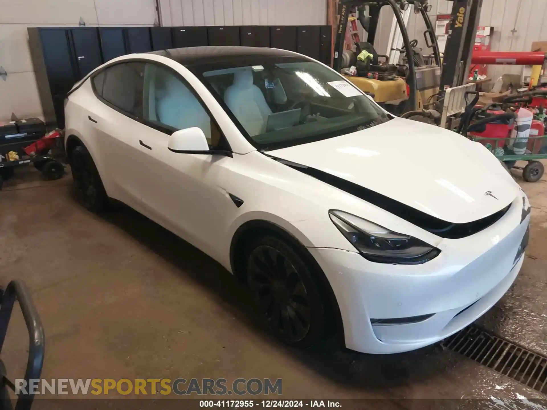1 Photograph of a damaged car 7SAYGDEF9NF382740 TESLA MODEL Y 2022
