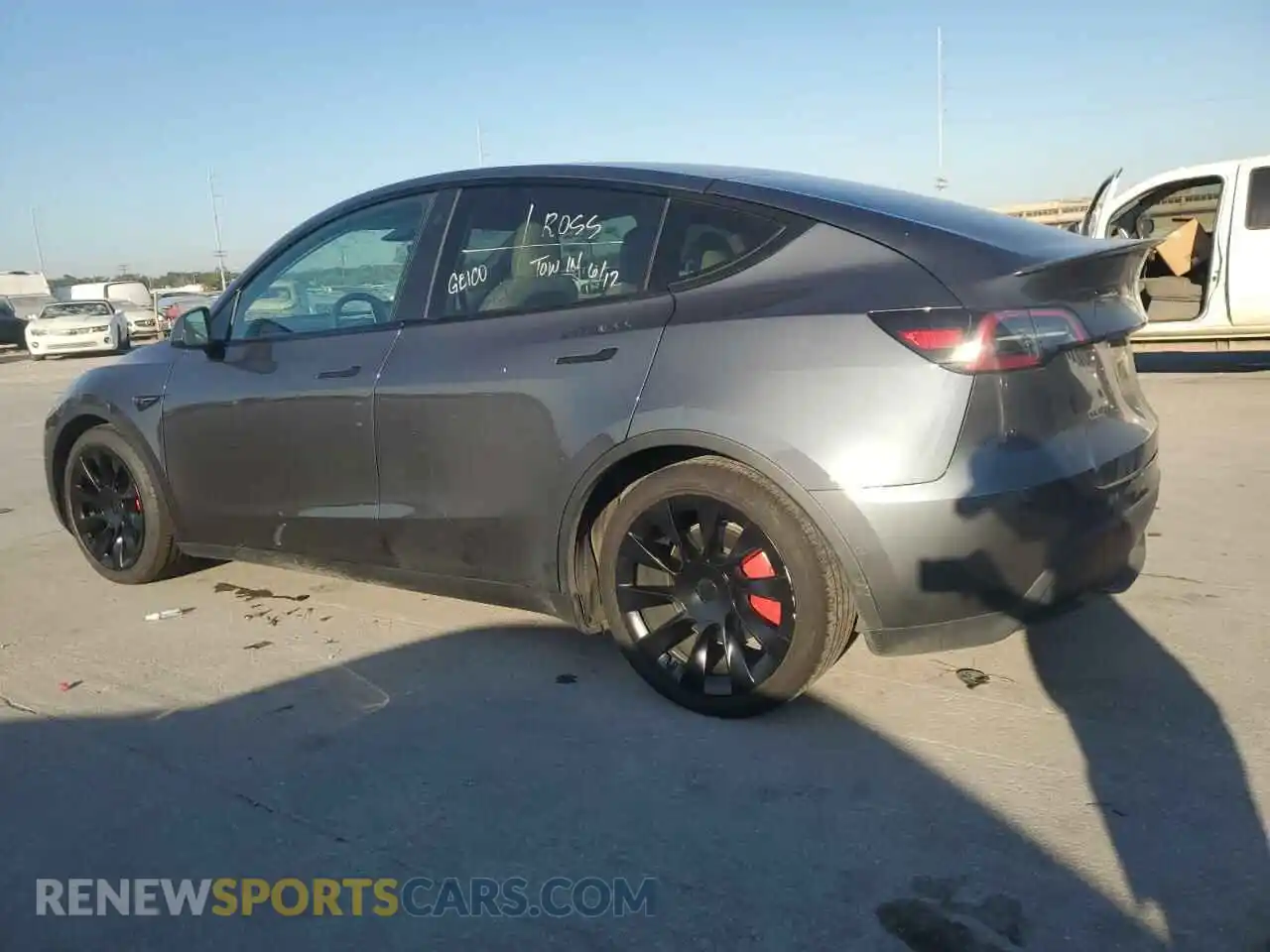 2 Photograph of a damaged car 7SAYGDEF9NF466251 TESLA MODEL Y 2022