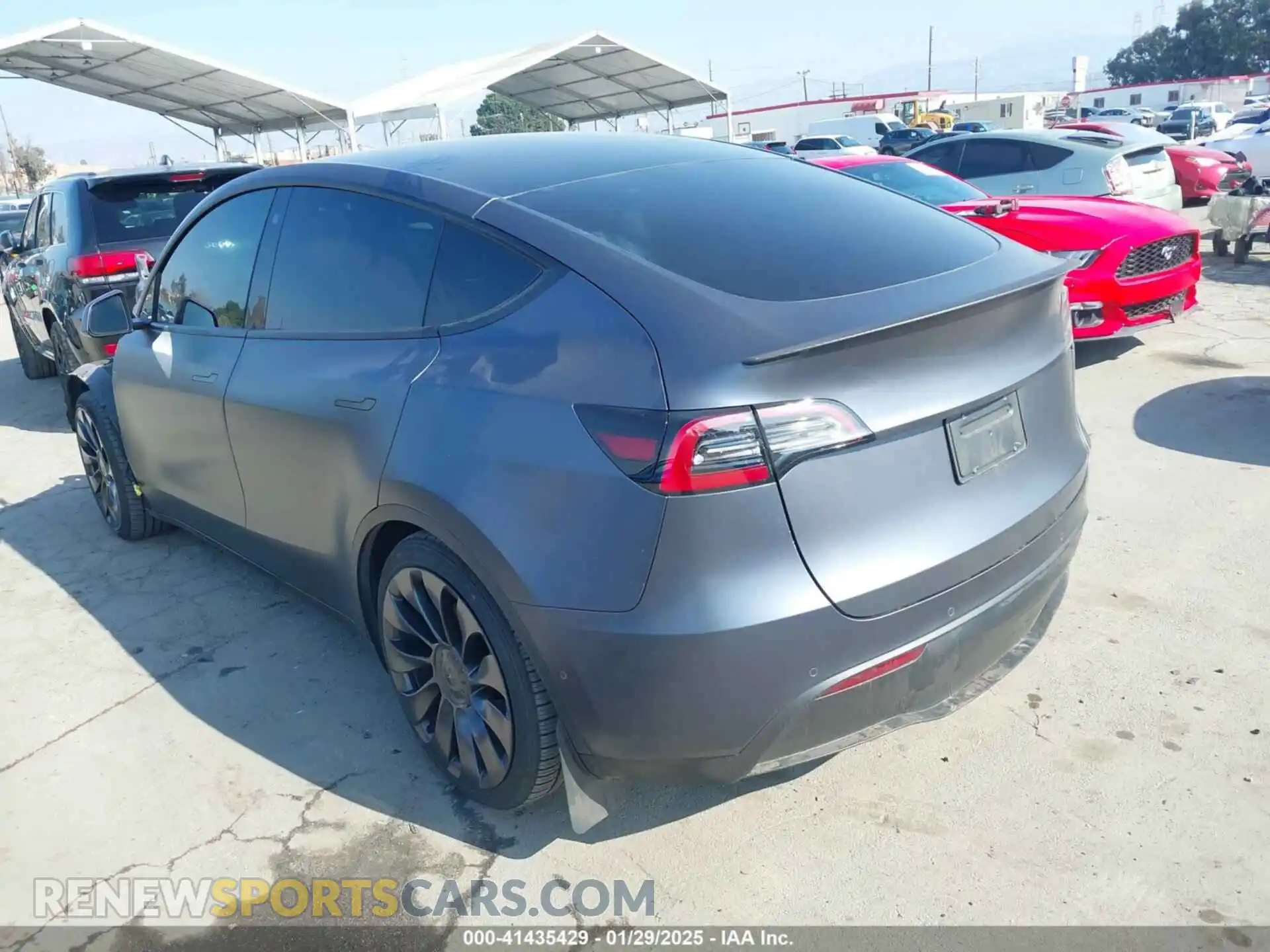 3 Photograph of a damaged car 7SAYGDEF9NF488797 TESLA MODEL Y 2022