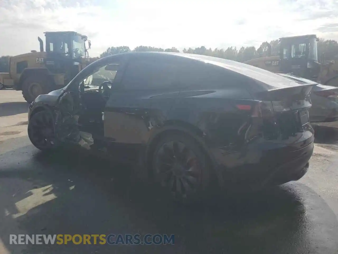 2 Photograph of a damaged car 7SAYGDEF9NF495099 TESLA MODEL Y 2022