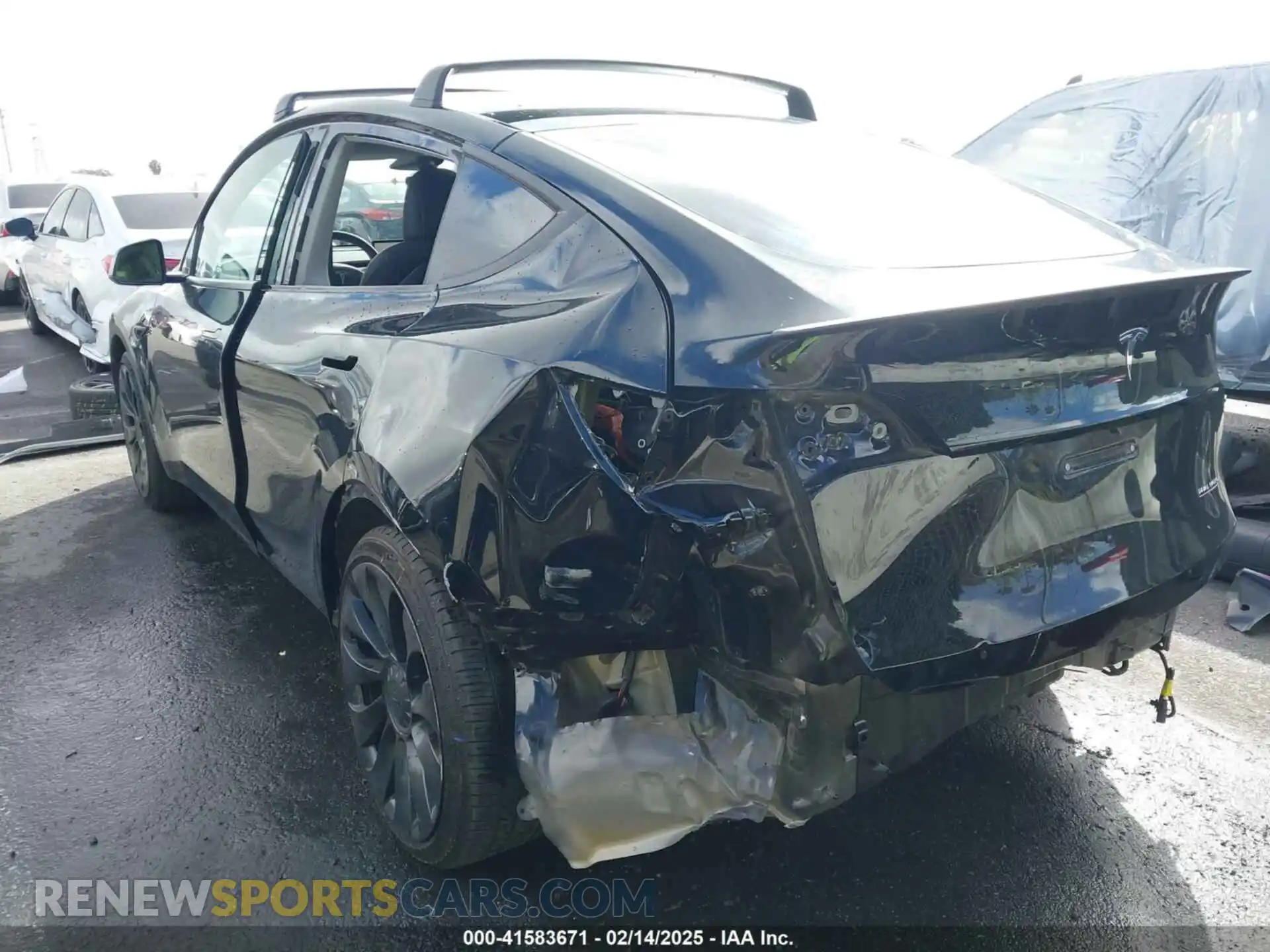 3 Photograph of a damaged car 7SAYGDEF9NF532880 TESLA MODEL Y 2022