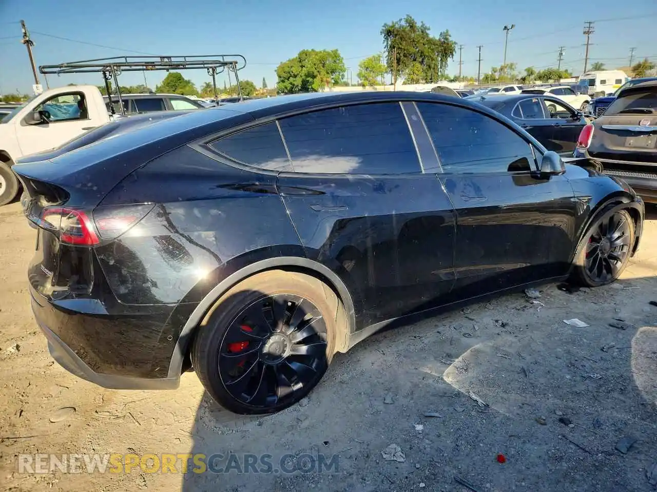 3 Photograph of a damaged car 7SAYGDEFXNF338505 TESLA MODEL Y 2022