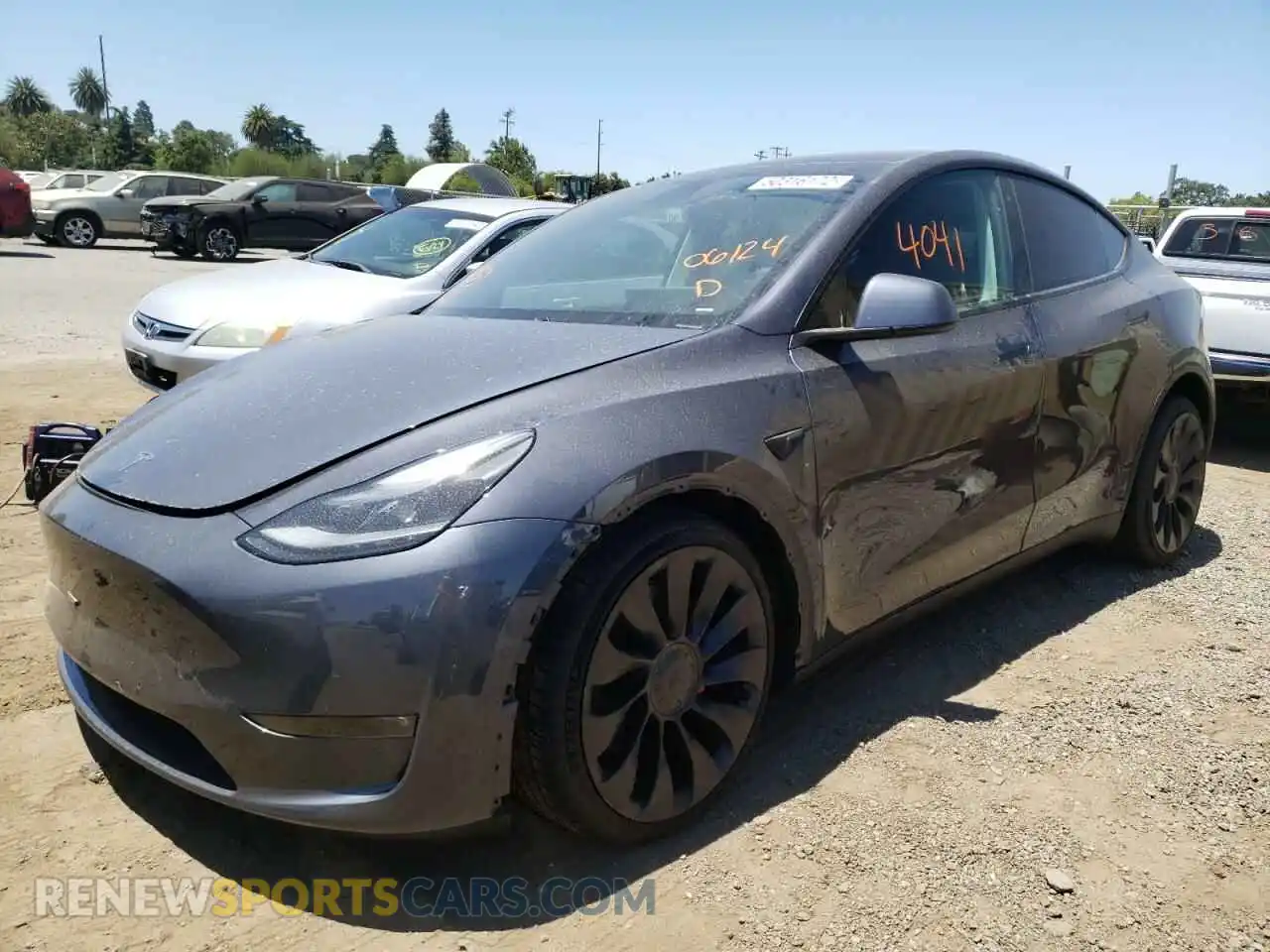 2 Photograph of a damaged car 7SAYGDEFXNF342067 TESLA MODEL Y 2022