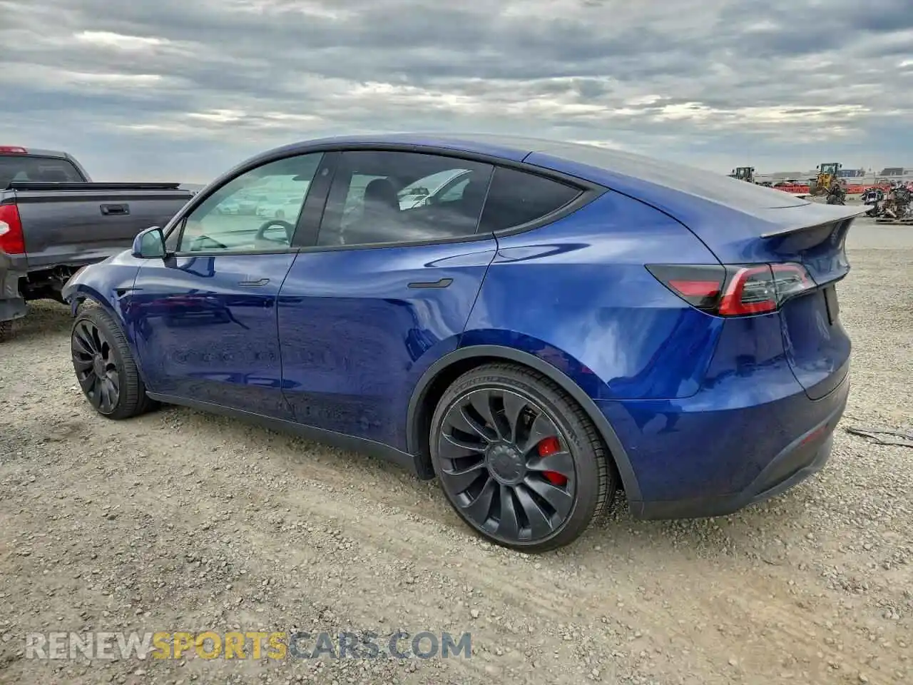 2 Photograph of a damaged car 7SAYGDEFXNF348418 TESLA MODEL Y 2022