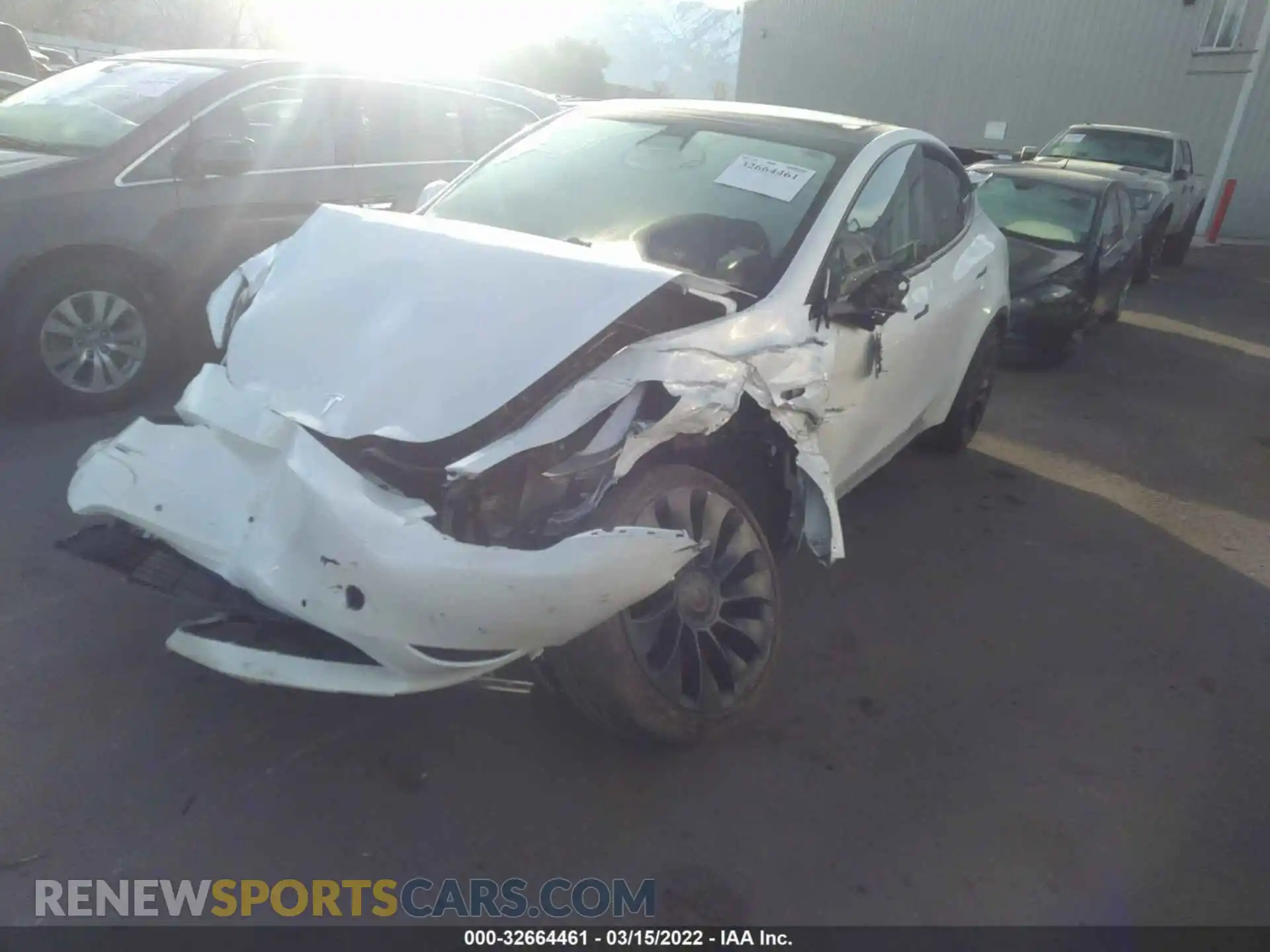 2 Photograph of a damaged car 7SAYGDEFXNF365624 TESLA MODEL Y 2022