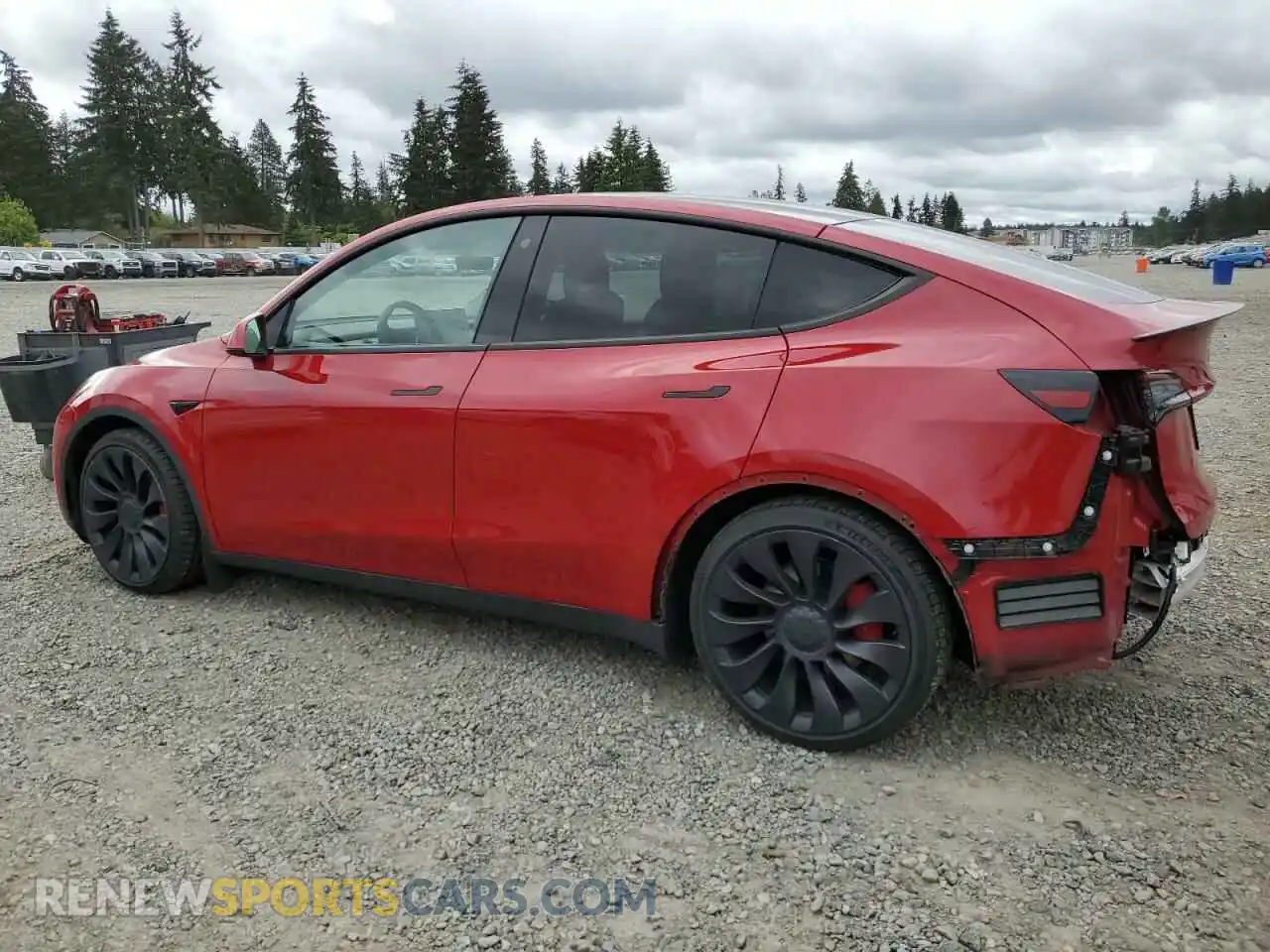 2 Photograph of a damaged car 7SAYGDEFXNF405829 TESLA MODEL Y 2022