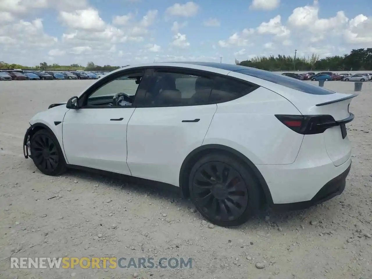 2 Photograph of a damaged car 7SAYGDEFXNF410531 TESLA MODEL Y 2022