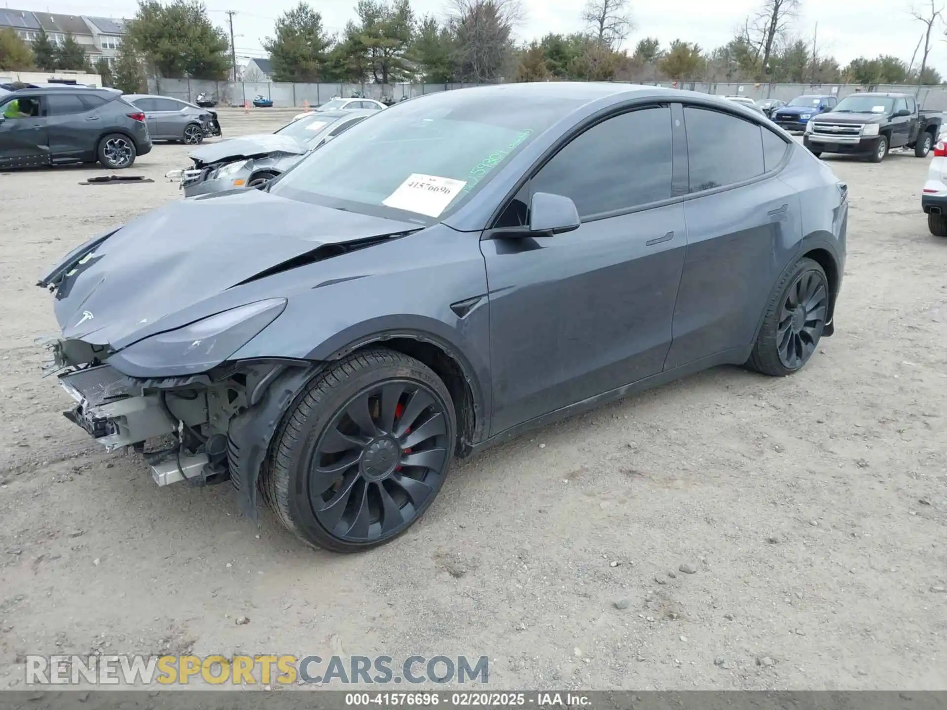 2 Photograph of a damaged car 7SAYGDEFXNF444386 TESLA MODEL Y 2022