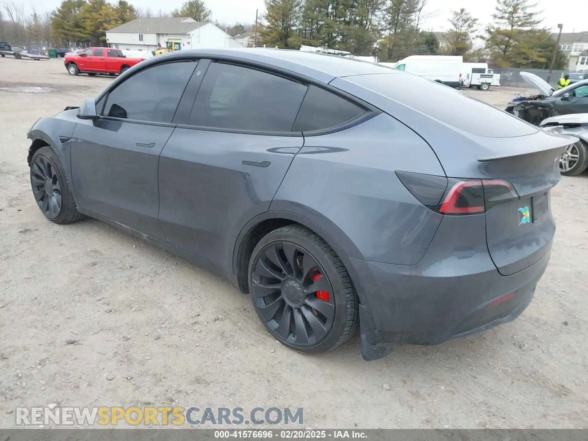 3 Photograph of a damaged car 7SAYGDEFXNF444386 TESLA MODEL Y 2022