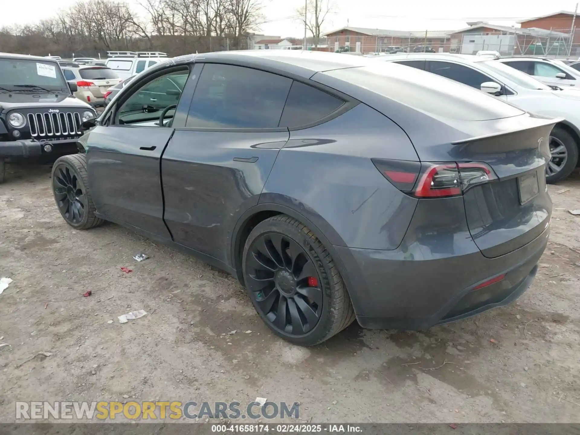 3 Photograph of a damaged car 7SAYGDEFXNF448857 TESLA MODEL Y 2022