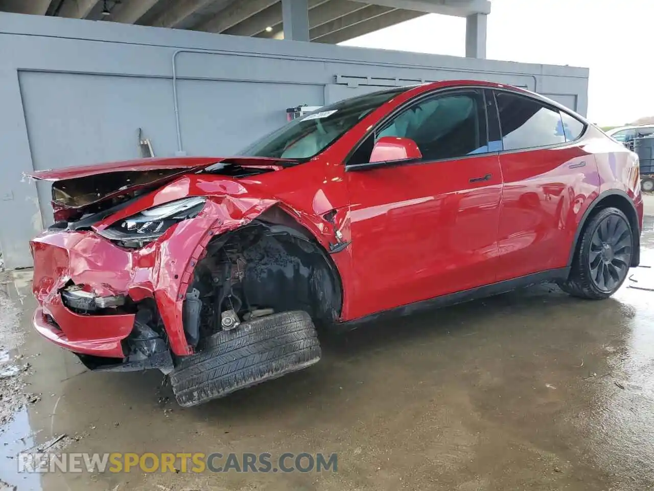 1 Photograph of a damaged car 7SAYGDEFXNF460359 TESLA MODEL Y 2022