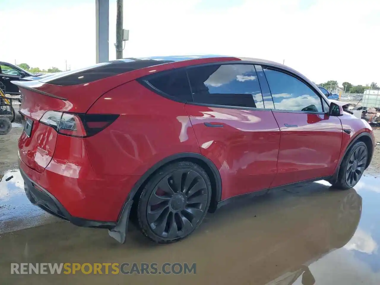 3 Photograph of a damaged car 7SAYGDEFXNF460359 TESLA MODEL Y 2022