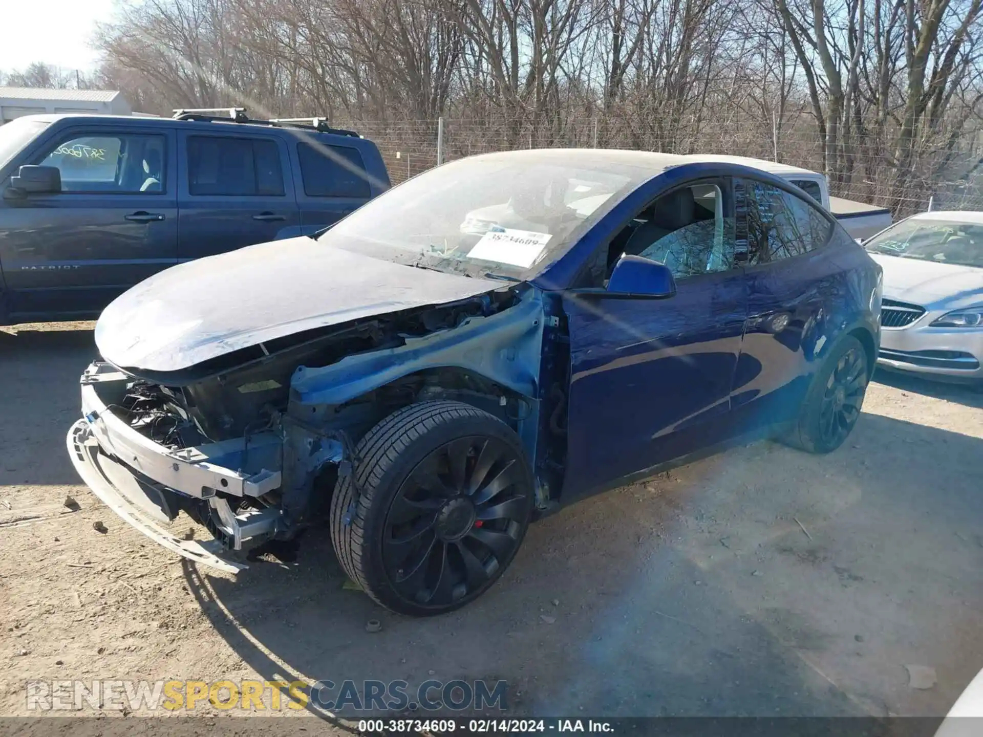 2 Photograph of a damaged car 7SAYGDEFXNF462760 TESLA MODEL Y 2022