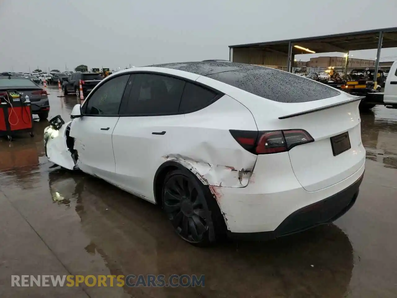 3 Photograph of a damaged car 7SAYGDEFXNF468364 TESLA MODEL Y 2022