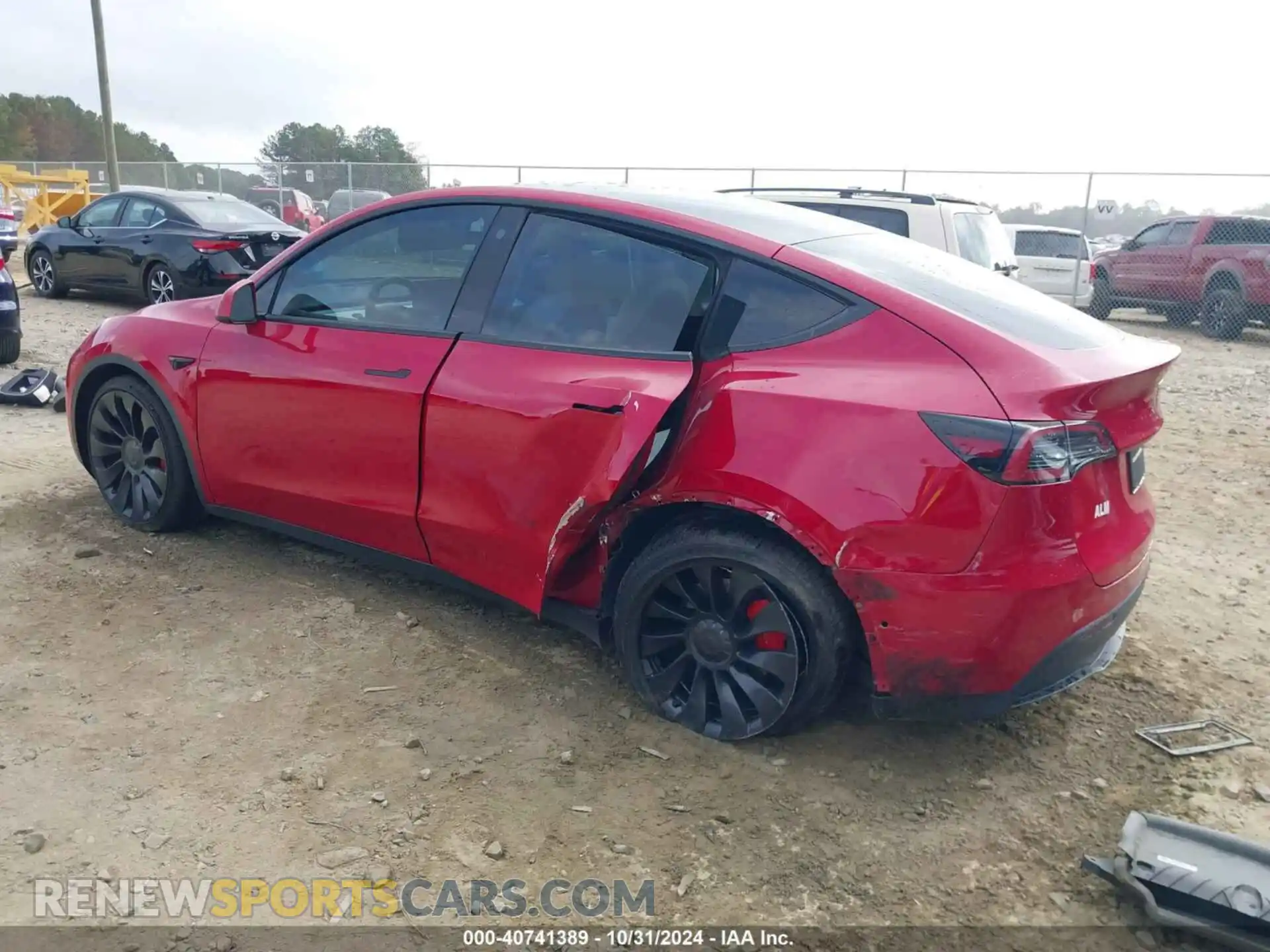 3 Photograph of a damaged car 7SAYGDEFXNF489389 TESLA MODEL Y 2022