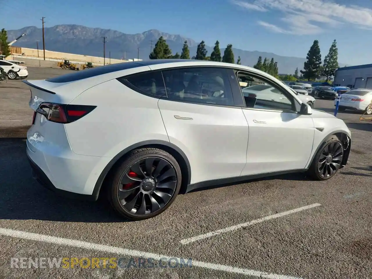 3 Фотография поврежденного автомобиля 7SAYGDEFXNF495466 TESLA MODEL Y 2022