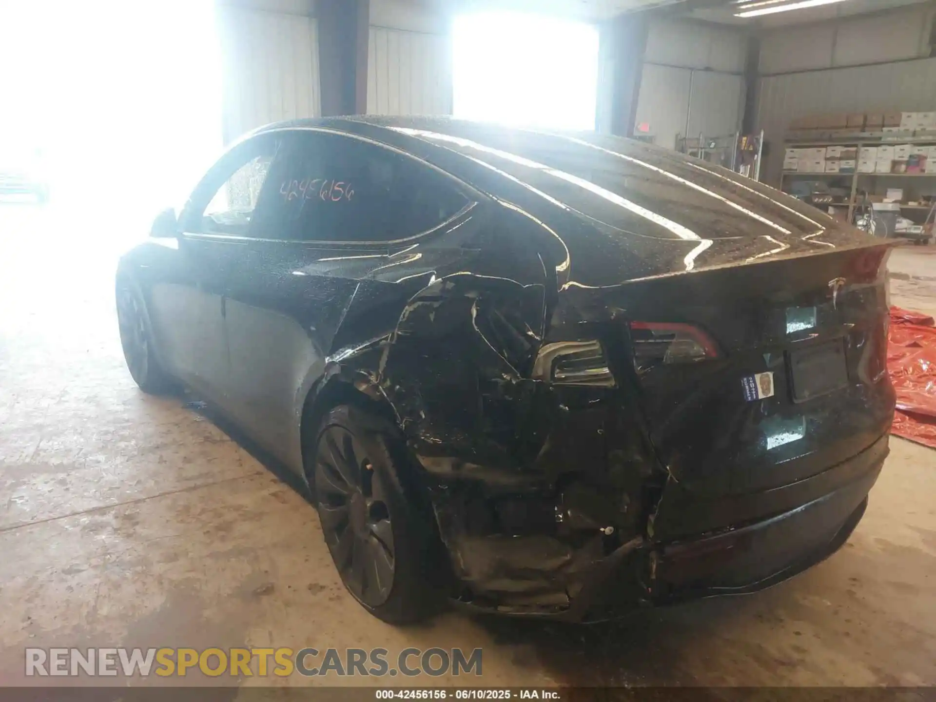3 Photograph of a damaged car 7SAYGDEFXNF505493 TESLA MODEL Y 2022