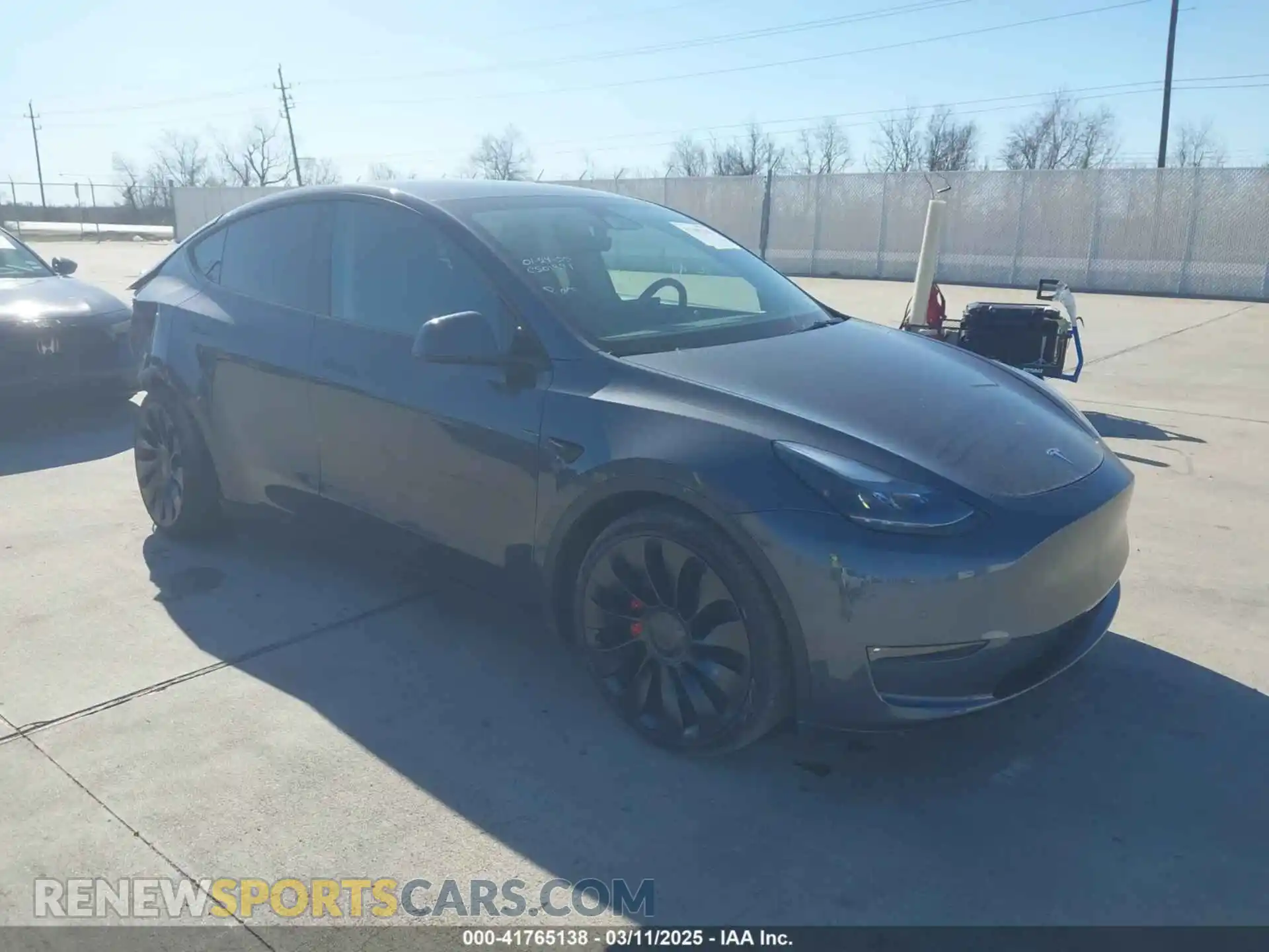 1 Photograph of a damaged car 7SAYGDEFXNF516963 TESLA MODEL Y 2022