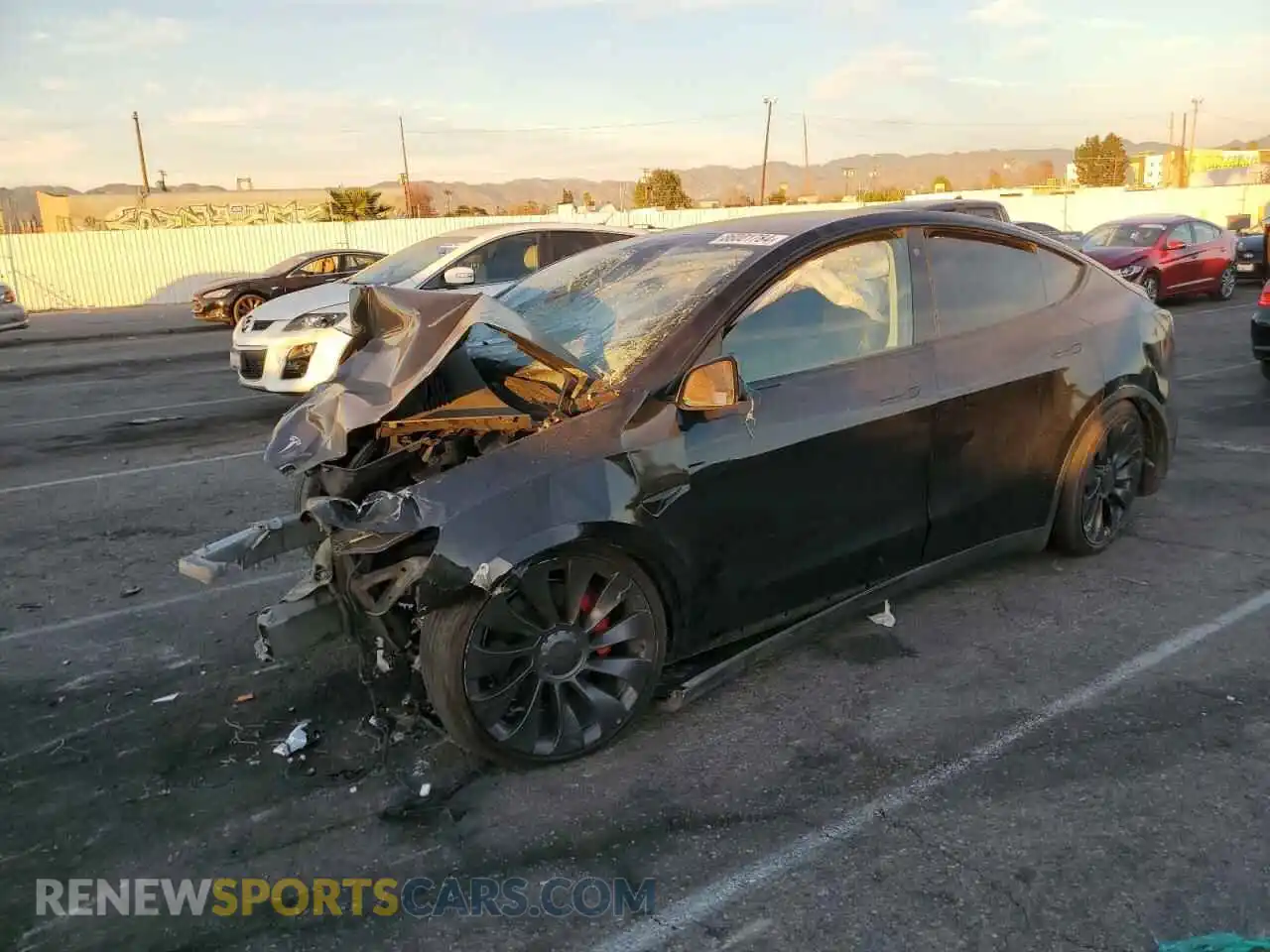 1 Photograph of a damaged car 7SAYGDEFXNF523217 TESLA MODEL Y 2022