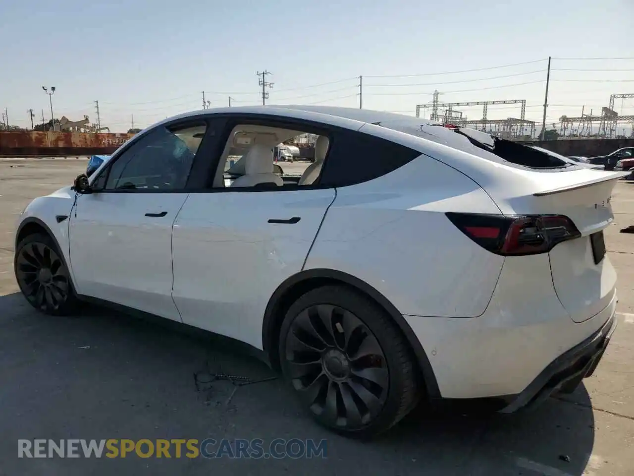 2 Фотография поврежденного автомобиля 7SAYGDEFXNF530569 TESLA MODEL Y 2022
