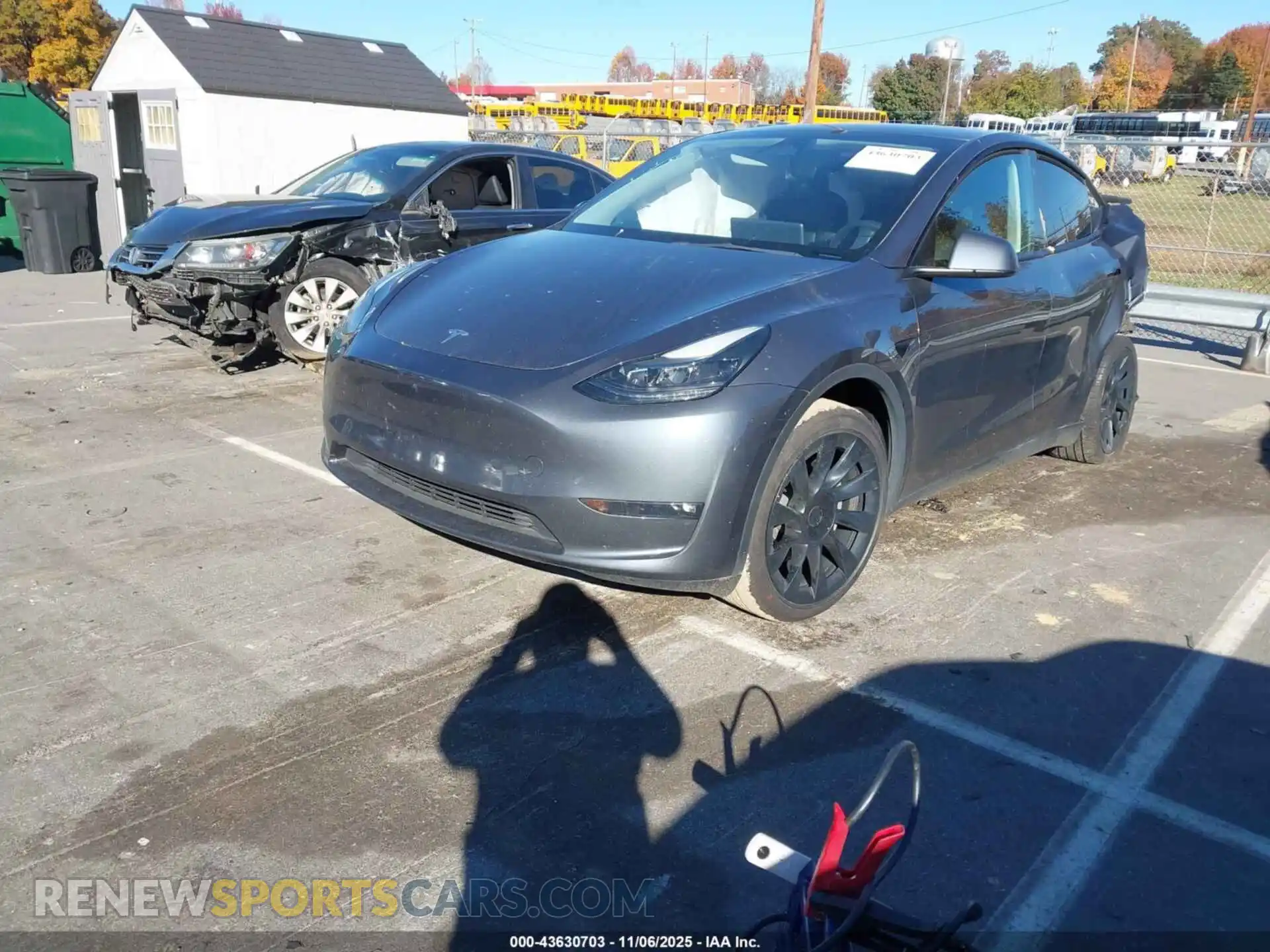 2 Photograph of a damaged car 7SAYGAEE0PF710166 TESLA MODEL Y 2023