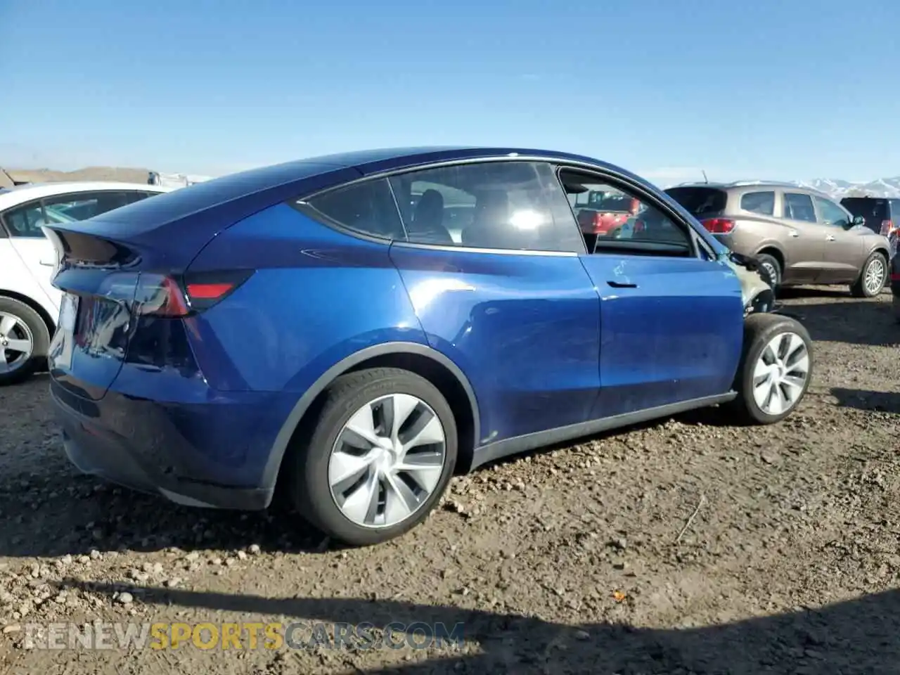 3 Photograph of a damaged car 7SAYGAEE0PF884190 TESLA MODEL Y 2023