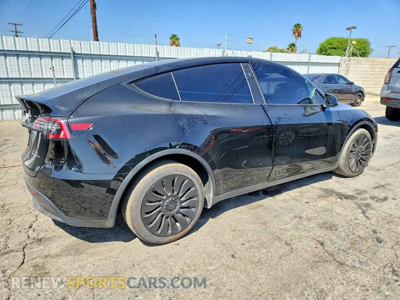 3 Photograph of a damaged car 7SAYGAEE0PF941889 TESLA MODEL Y 2023