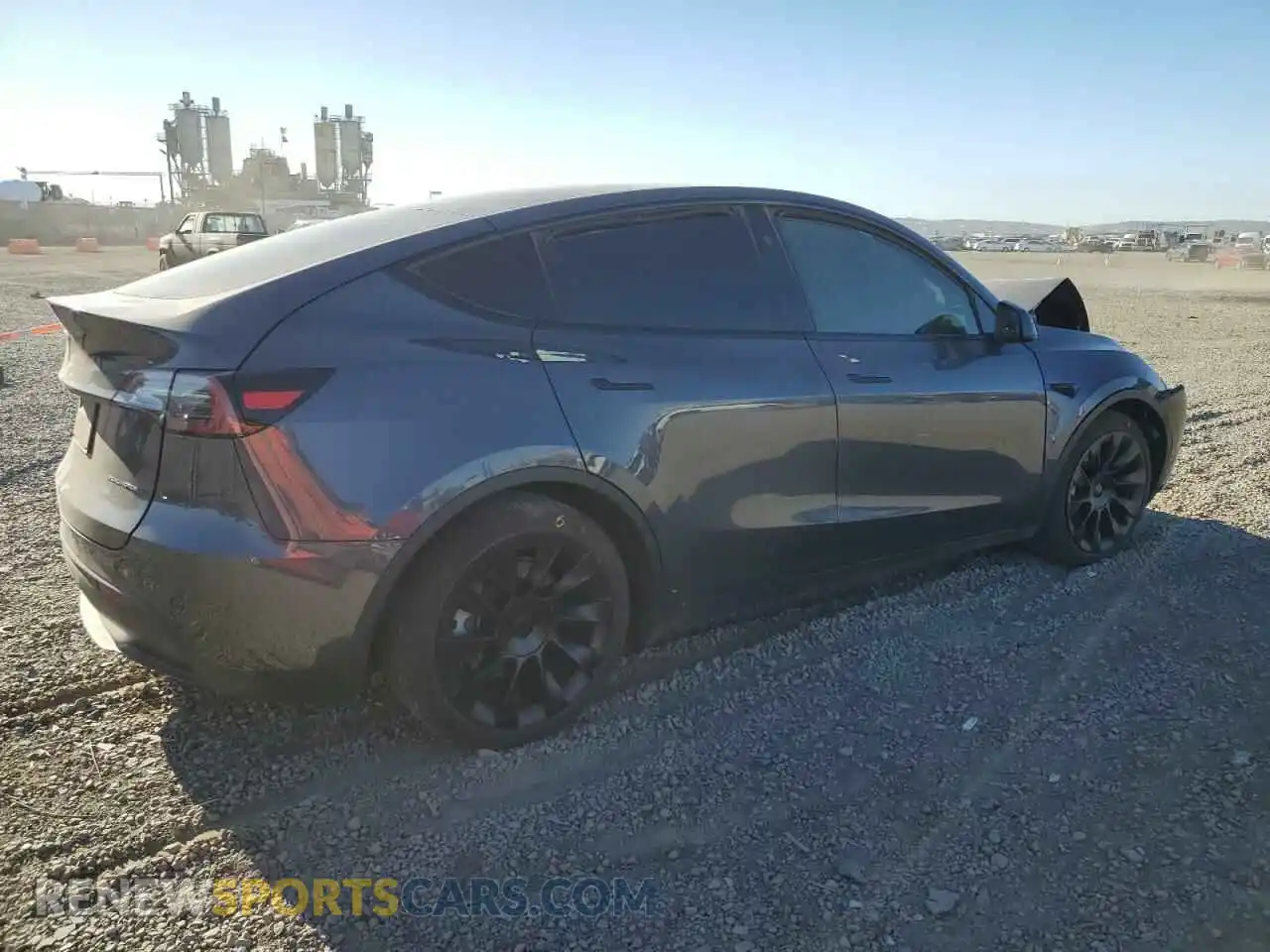 3 Photograph of a damaged car 7SAYGAEE0PF948745 TESLA MODEL Y 2023