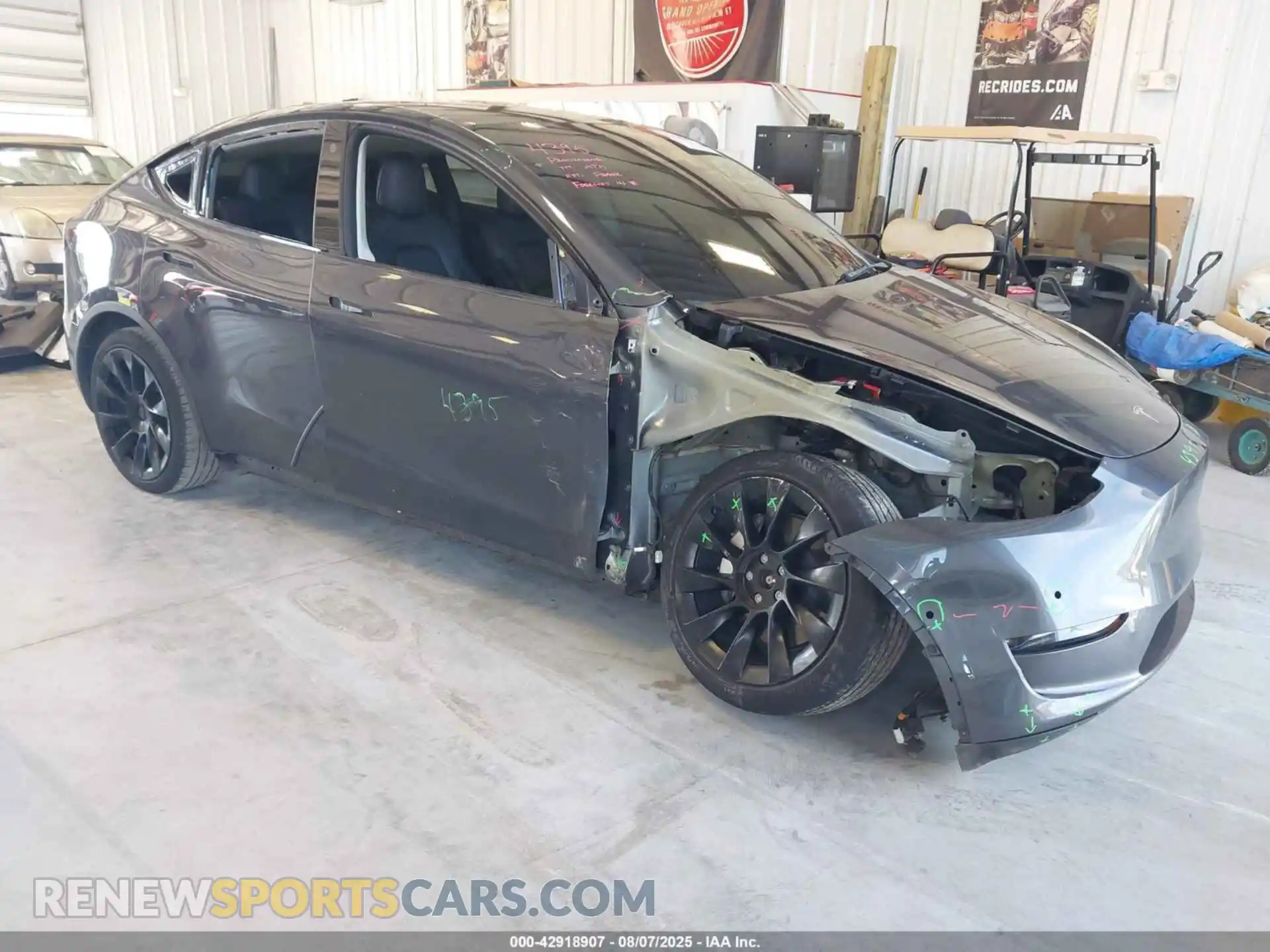 1 Photograph of a damaged car 7SAYGAEE1PF587123 TESLA MODEL Y 2023