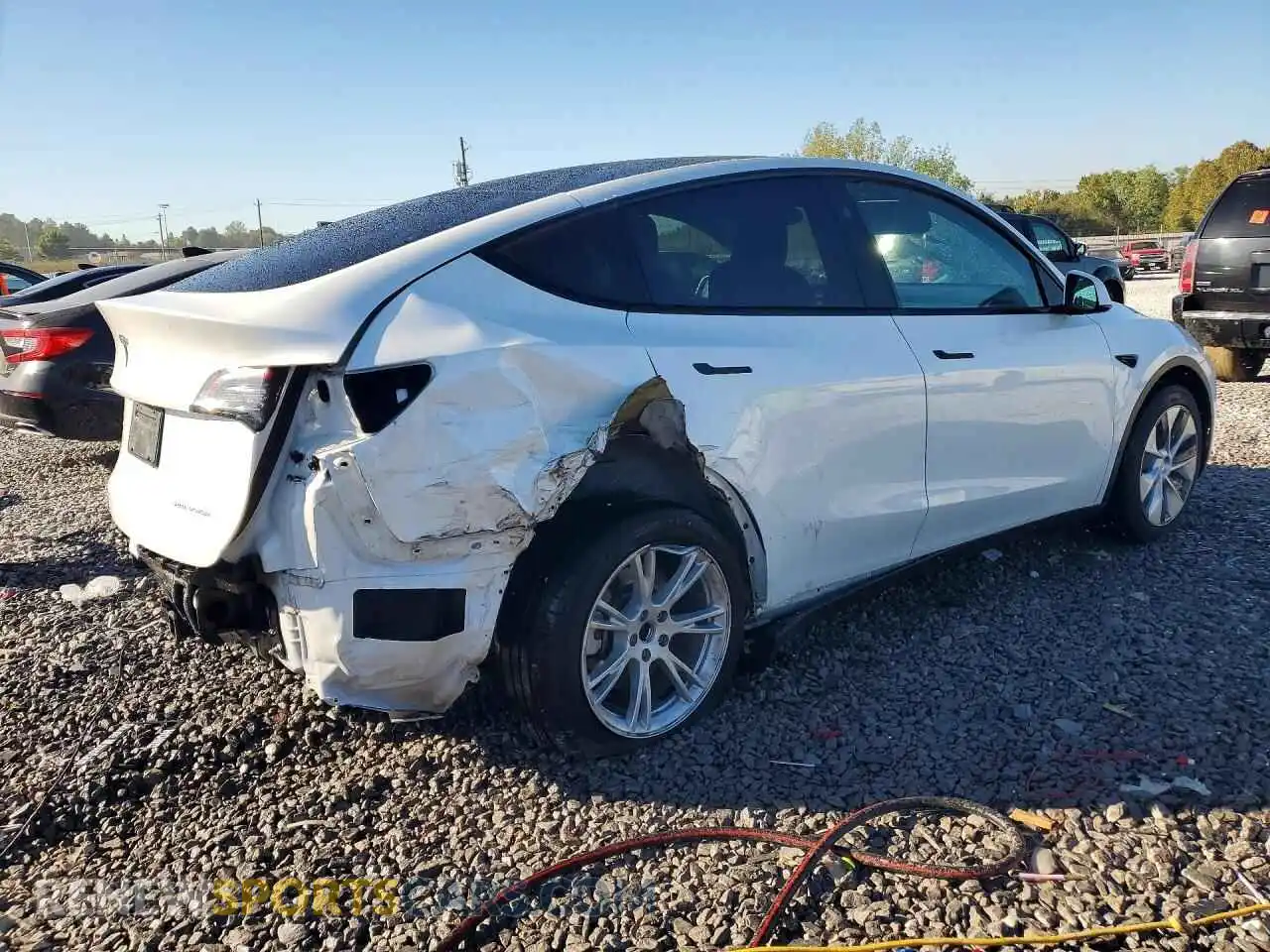3 Photograph of a damaged car 7SAYGAEE1PF804332 TESLA MODEL Y 2023