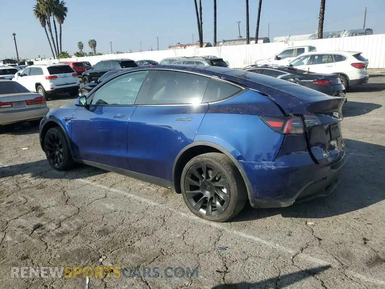 2 Фотография поврежденного автомобиля 7SAYGAEE1PF868029 TESLA MODEL Y 2023