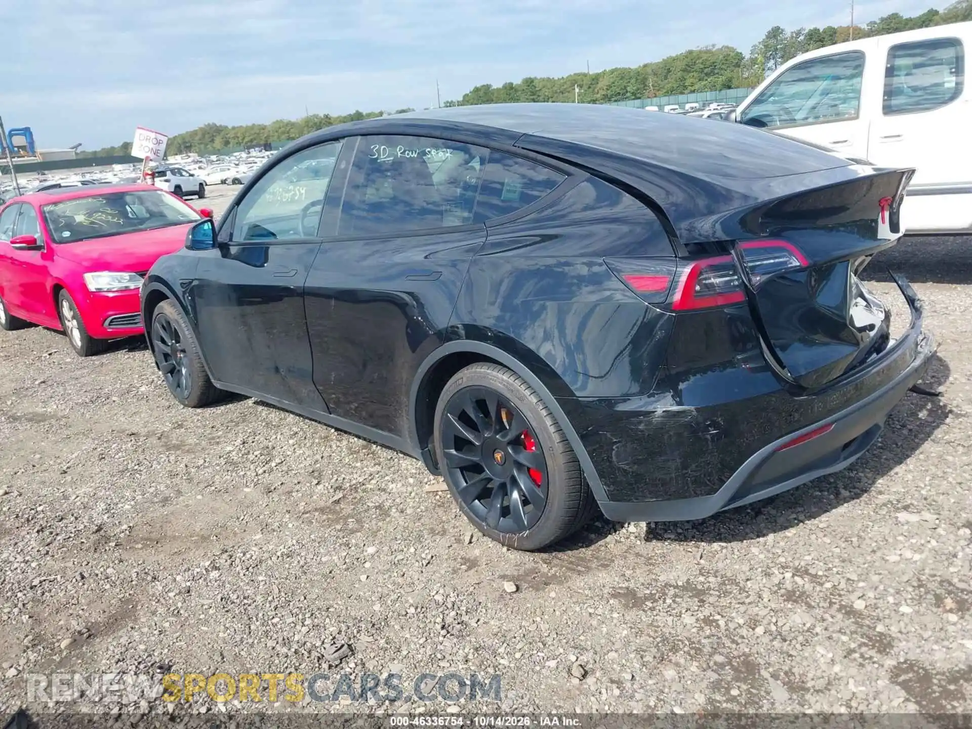3 Photograph of a damaged car 7SAYGAEE1PF913907 TESLA MODEL Y 2023