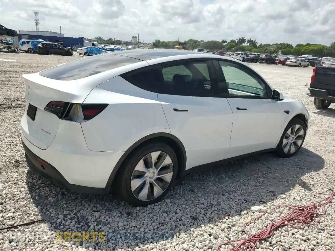 3 Photograph of a damaged car 7SAYGAEE2PF610876 TESLA MODEL Y 2023