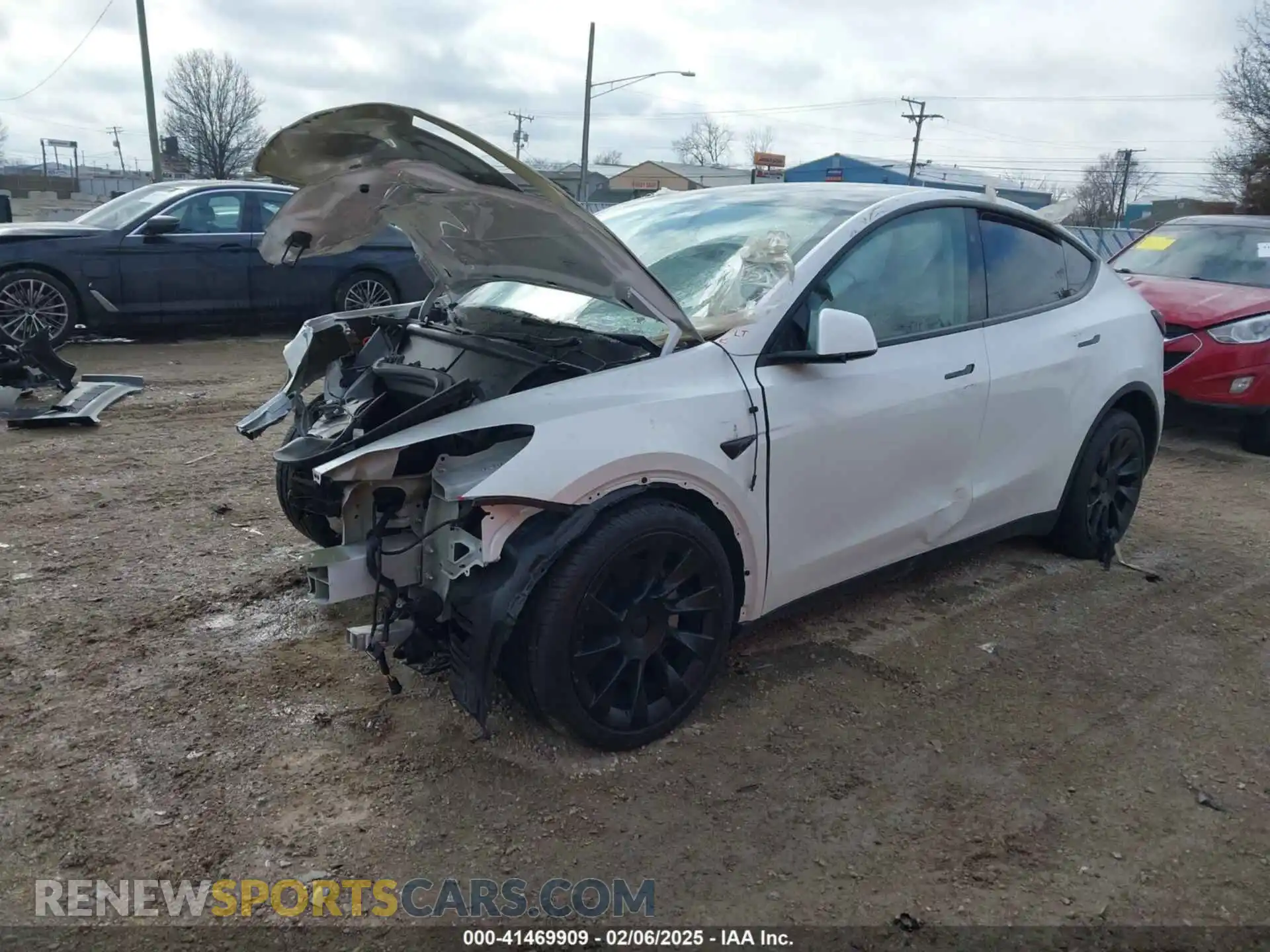 2 Photograph of a damaged car 7SAYGAEE2PF801990 TESLA MODEL Y 2023