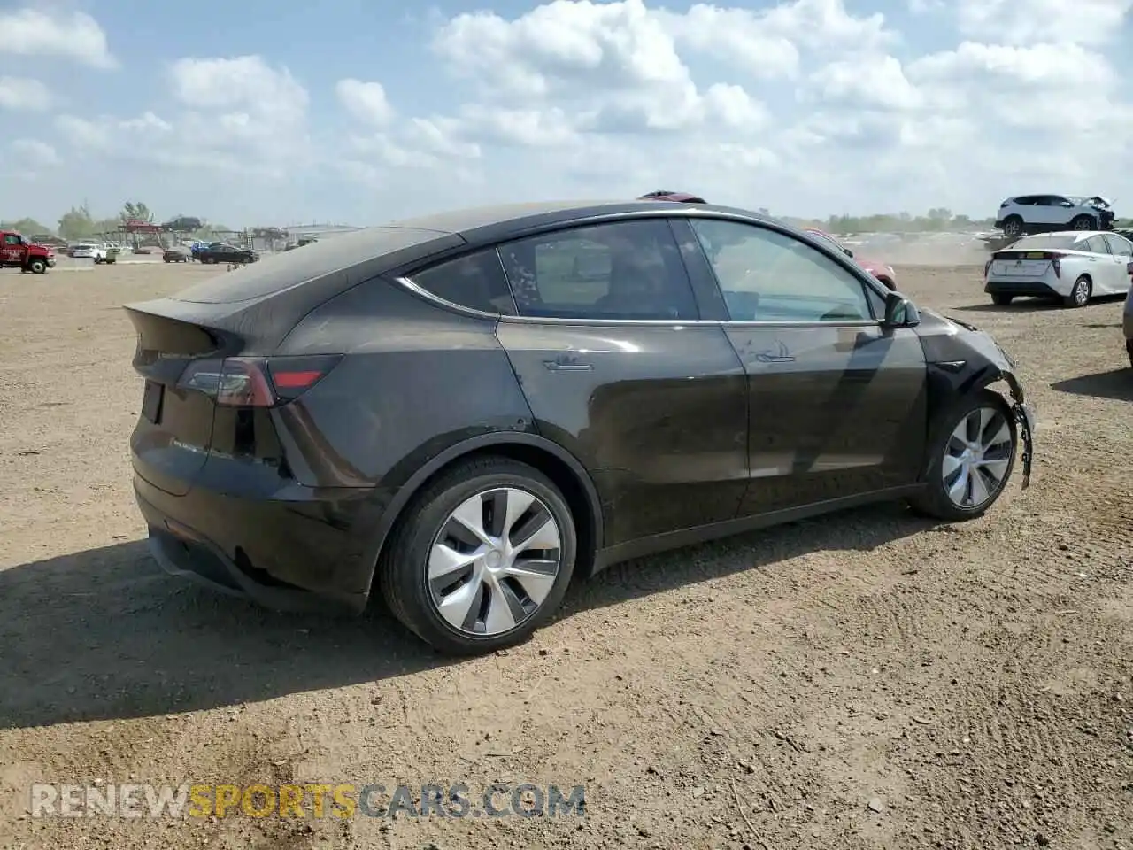3 Photograph of a damaged car 7SAYGAEE2PF943935 TESLA MODEL Y 2023