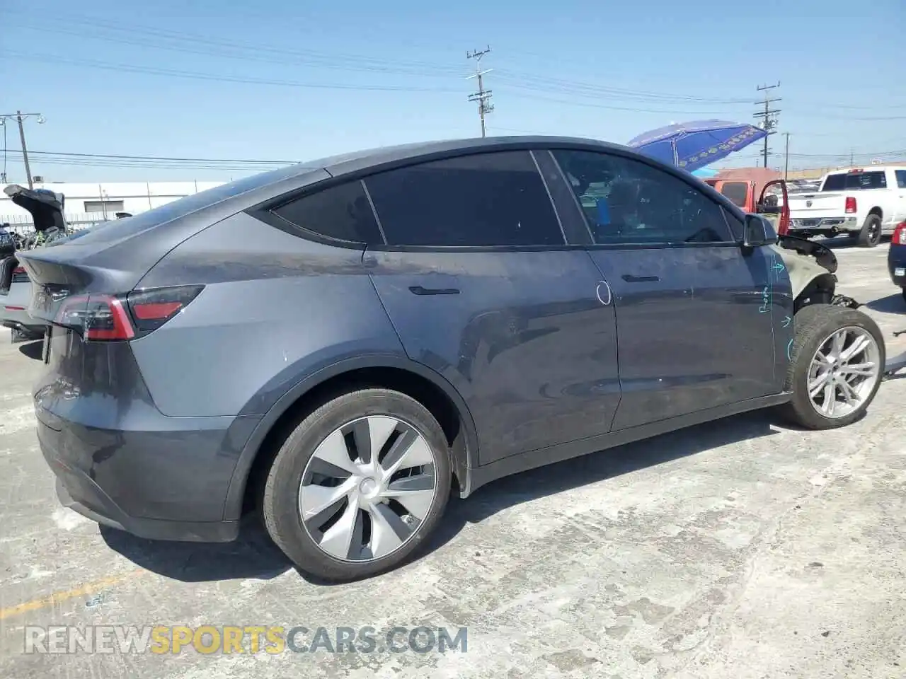 3 Photograph of a damaged car 7SAYGAEE2PF962730 TESLA MODEL Y 2023