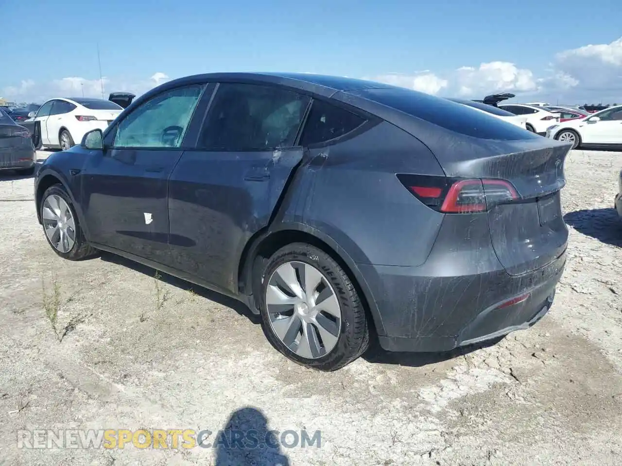 2 Photograph of a damaged car 7SAYGAEE3PF610563 TESLA MODEL Y 2023