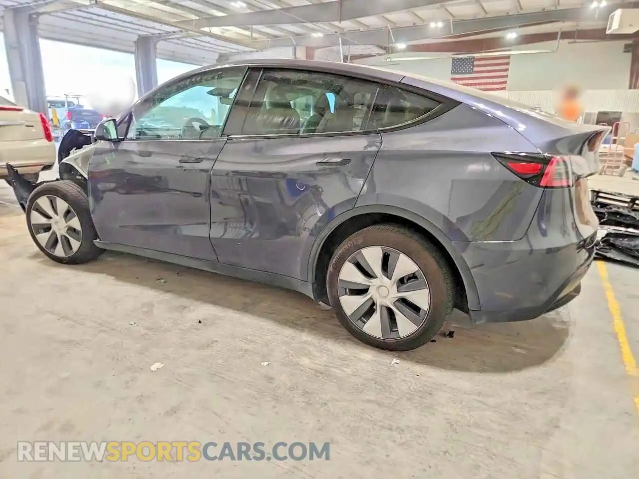 2 fotografías del automóvil dañado 7SAYGAEE3PF840670 TESLA MODEL Y 2023