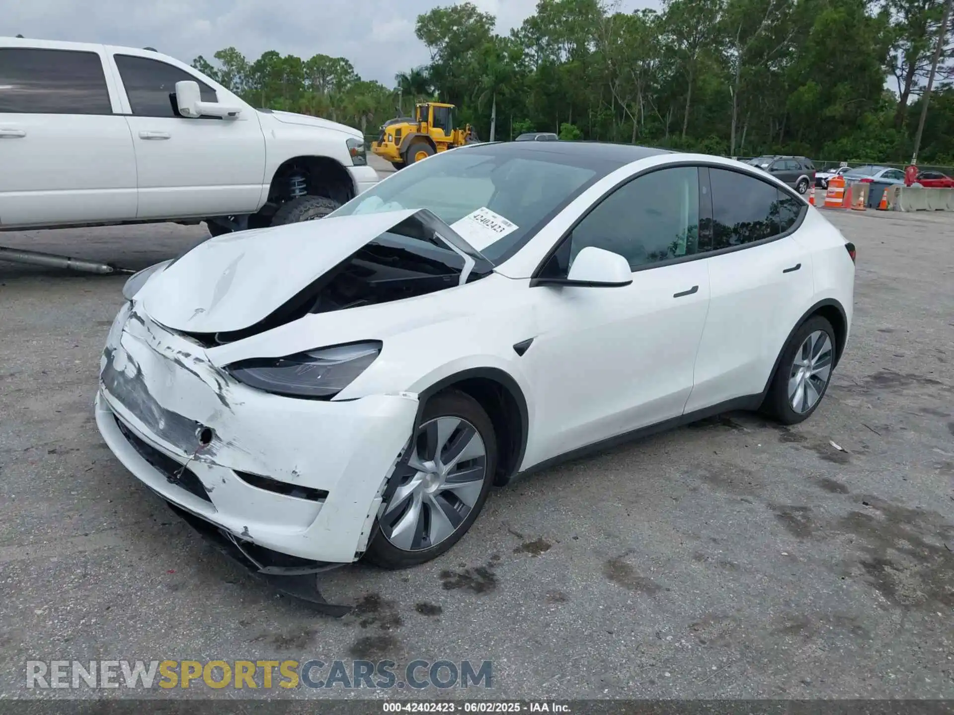 2 Photograph of a damaged car 7SAYGAEE3PF850437 TESLA MODEL Y 2023