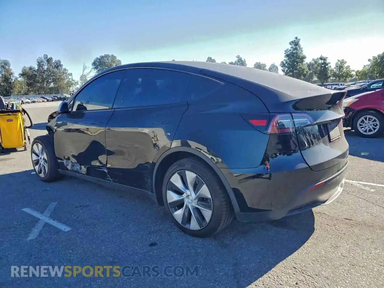 2 Photograph of a damaged car 7SAYGAEE3PF882143 TESLA MODEL Y 2023