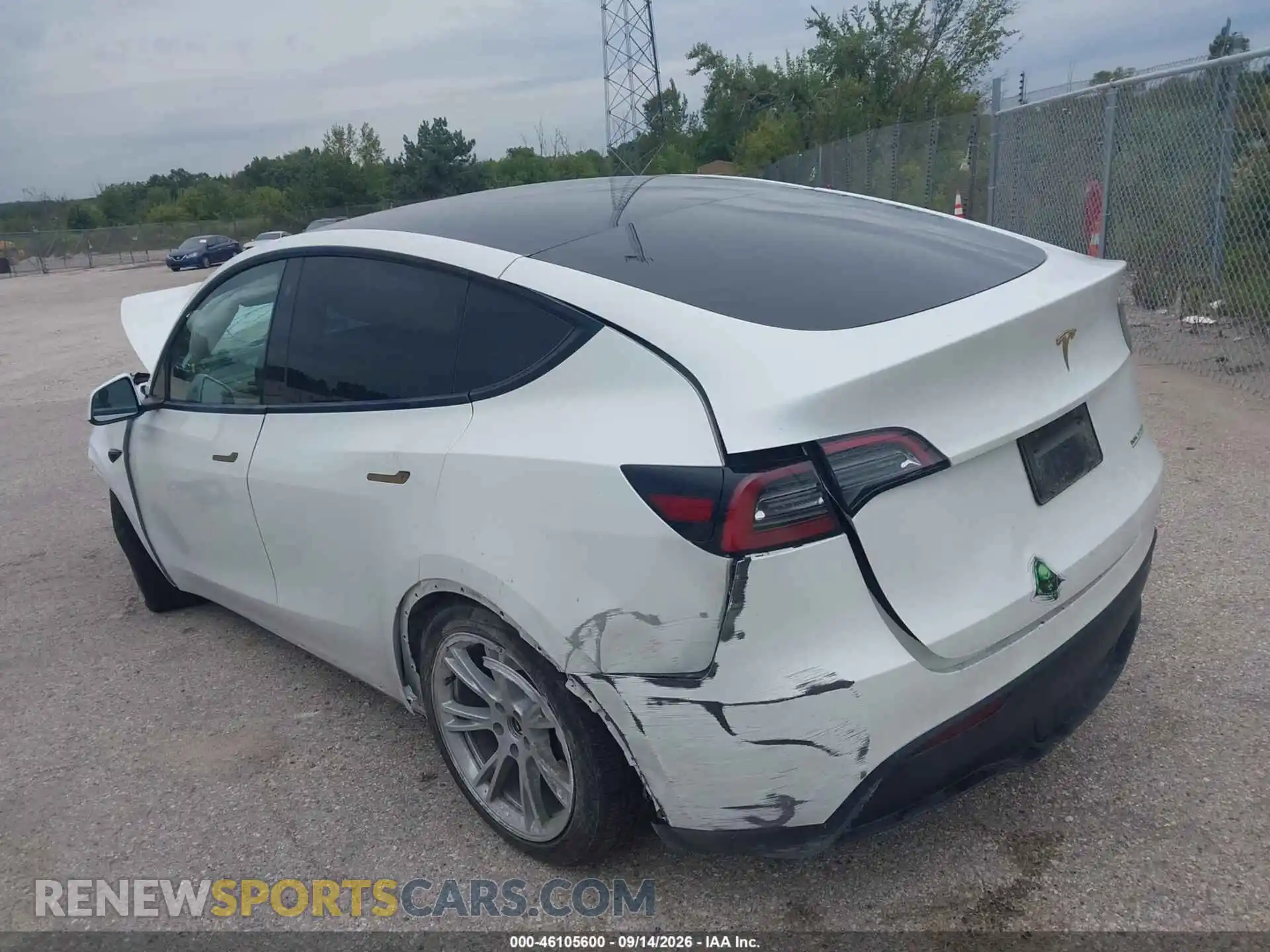3 Photograph of a damaged car 7SAYGAEE4PF762514 TESLA MODEL Y 2023